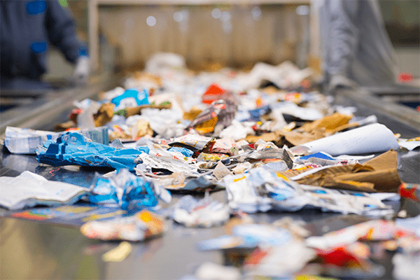 Visite d’un centre de tri et recyclage : bonnes pratiques et vigilance